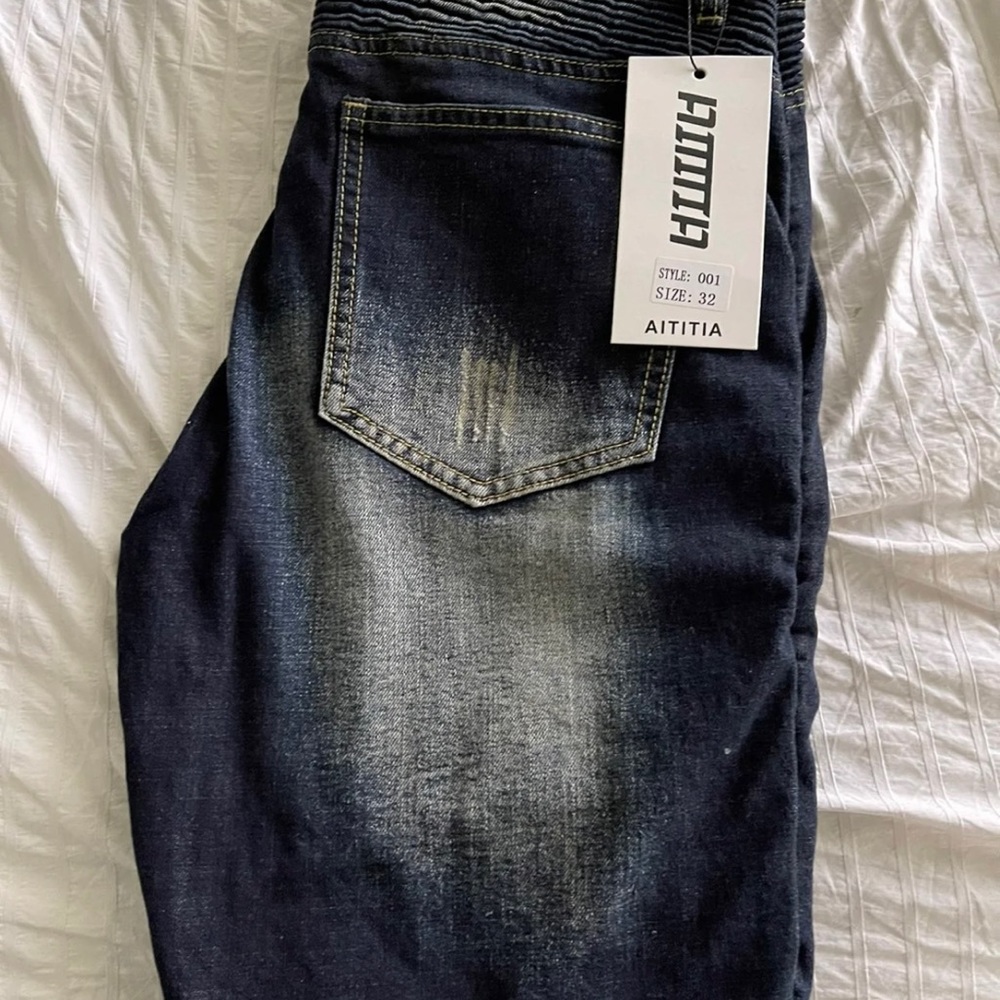 NWT Men’s fashion jeans